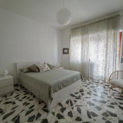 323 Cilea Apartment