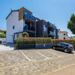 Apartment in Kukci with Heated Pool