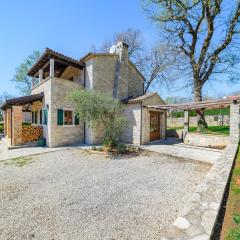 Villa in Banki with Private Pool near Marea Beach