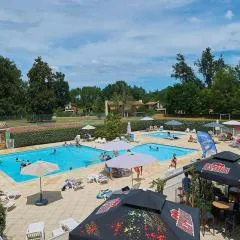 Villa in France with Private Garden & BBQ