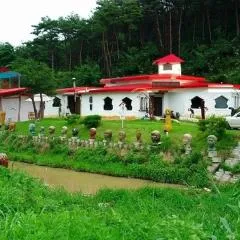 부안 무하리 빨강지붕 펜션