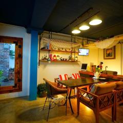 Jeonju Hanokmaeul Daldaljham