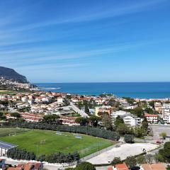 Marcelli, deliziosa villetta vista mare - M390