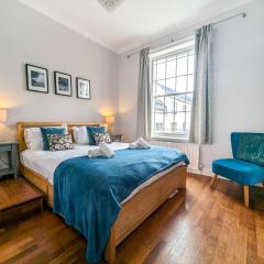 The Apartment at Waterloo Sea View by Brighton Holiday Lets