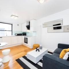 Stunning 2Bed in Soho,Steps from Piccadilly Circus