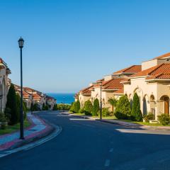 Camphortree Hotel and Resort