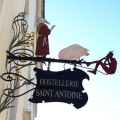 オステルリー デュ グランド サン アントワーヌ（Hostellerie Du Grand Saint Antoine）