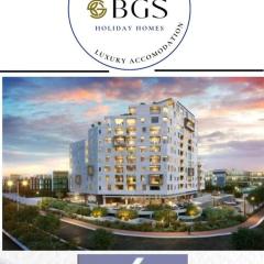 Axis-Luxury Two Bedroom with Ocean and Mountain views - 3