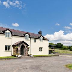 Finest Retreats - The Welsh Farmhouse
