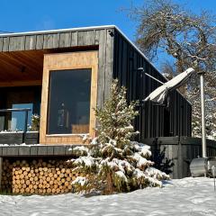 Black Deer - z Sauną na Tarasie, Jacuzzi i Widokiem na Góry - by Deer Hills Luxury Apartments