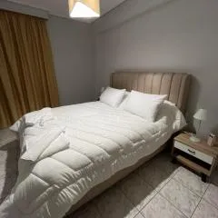 Linda's Apartment