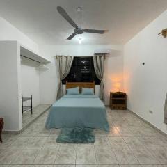 Casa Juan, Estudio en Cozumel