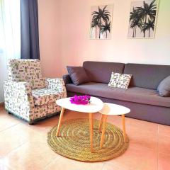 Tamarindo 28, pool front,free WIFI