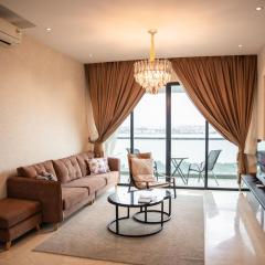 Tasteful Marina View 3BR Permas w Balcony Seaview Permas by Our Stay
