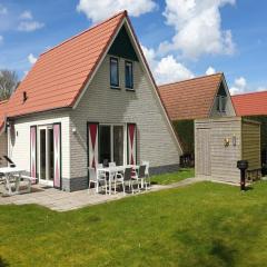 Modern Beach Retreat Sauna