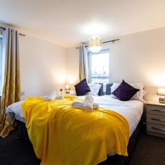 Apartment - Sleeps 2 - Parking - WiFi