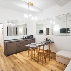 Luxury Suite 5 minutes walk from the Duomo