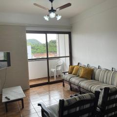 Apto Av caicaras Guarujá