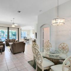 Four Bedroom/3 Bath South Facing Pool/Spa Villa