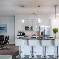 Spacious 2bedroom 2bath Nike Headquarters