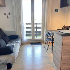 Studio calme à Risoul, 4 couchages, animaux admis, parking - FR-1-330-586