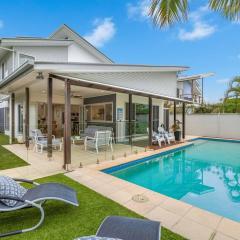 Casuarina Calm - Beach House with Pool by uHoliday