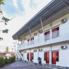 RedDoorz Syariah at Djaya Guest House Padang