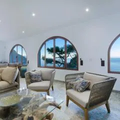 Maripins Villa con jacuzzi y vistas únicas al mar