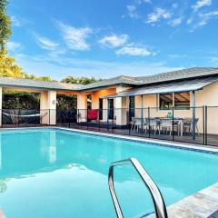 Ultimate Retreat 6BR & 3BA Villa near Beach