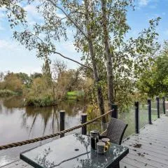 Kingfisher Lodge