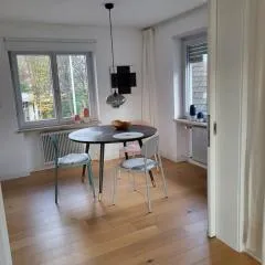 1 Schlafzimmer mit Balkon Top 4