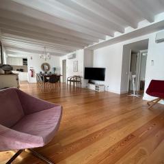 Intendente Charming Apartment by Innkeeper