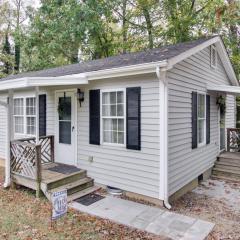 Near Lake Wylie - Updated Cottage with Yard!