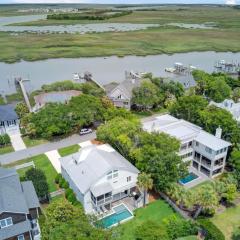Be a Sullivans Local 1307 Cove Avenue by AvantStay Pool Outdoor Living
