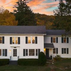 Whitney by AvantStay Private Berkshires Estate