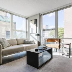 Blueground Edgewater gym deck lounge nr L CHI-923