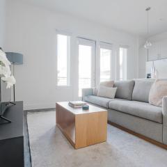 Blueground Domain BBQ Pool Gym Walk to Q2 ATX-275