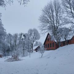 Czarna Jachta - CZĘŚĆ DOMU NA WYŁĄCZNOŚĆ