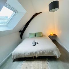 Le Duplex - Hyper Centre-Ville - 6 voyageurs