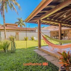 Casa em Ubatuba com área gourmet e acesso a rio