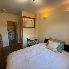 Beautiful Double Room with En-suite