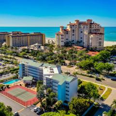 Renovated Condo Offering Free Beach Access