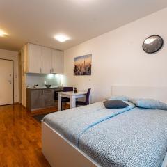 Flex SelfCheckIns 113 - Zagreb - Studio Apartment - New