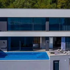 Sky Pool VILLA MEDVEJA