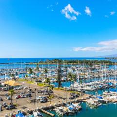 Ilikai Tower 943 Condo - Walk to the Beach, Shops & Restaurants!