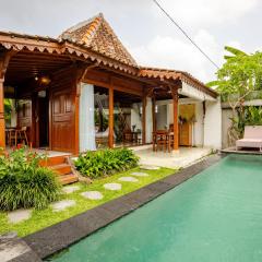 Villa Pipi - Serenity Semi Wooden Private Pool Villa in Ubud