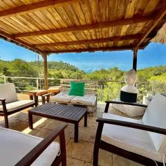 Mima house with a view and Pool by HLCLUB Agency