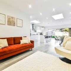 House with Garden Next Wembley Stadium Free Parking