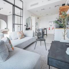 StayShort - Soothing Studio Apartment in Collective Tower at Dubai Hills