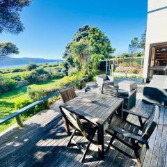 Sandwalk - big, bold, beachfront